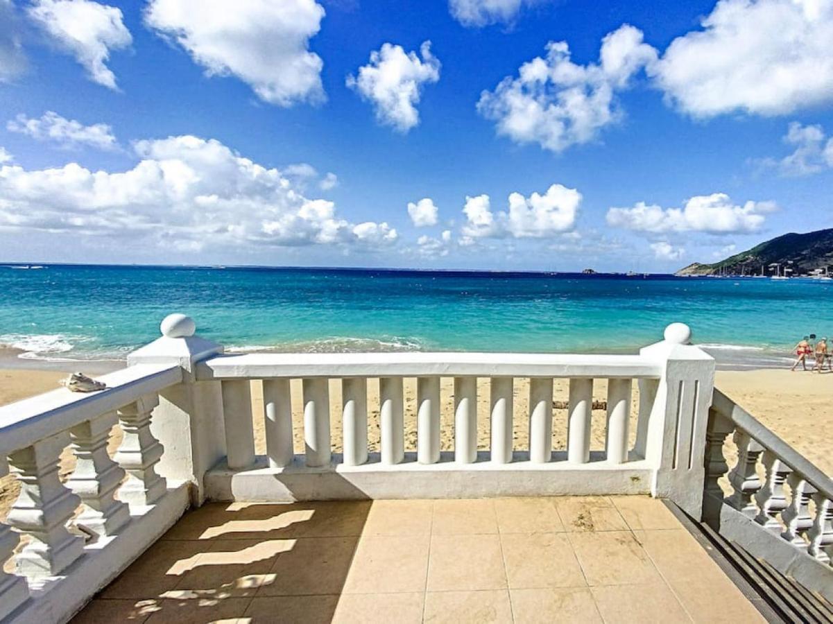 Pavillon Beach 9, Feet In The Water In Grand Case Luaran gambar