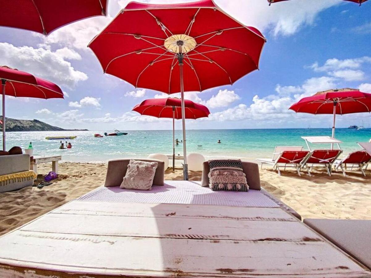 Pavillon Beach 9, Feet In The Water In Grand Case Luaran gambar